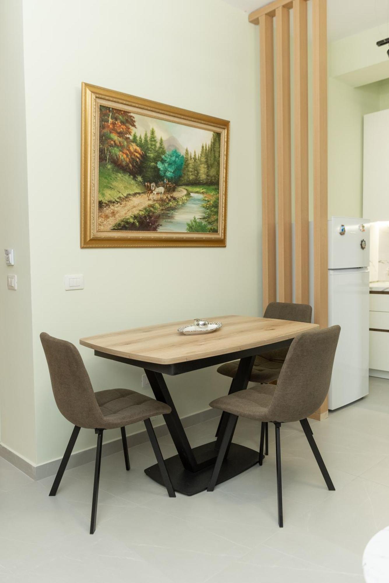 Apartments Villa Vlore *
